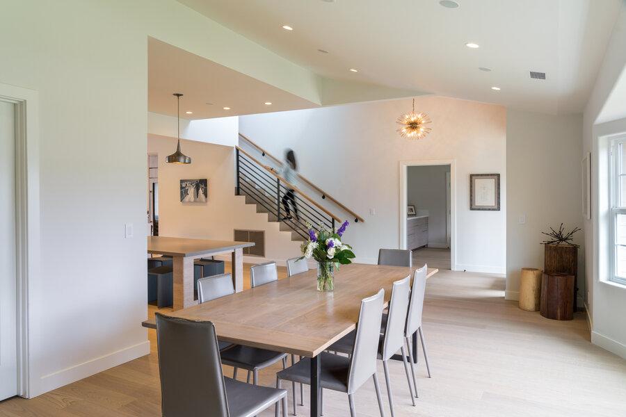 Transformative Lighting Solutions: Setting the Mood with Style
